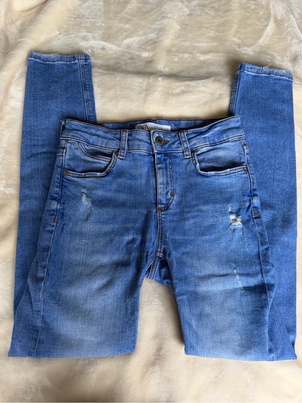 Zara Vibrant Blue Skinny Jeans (2016 style)